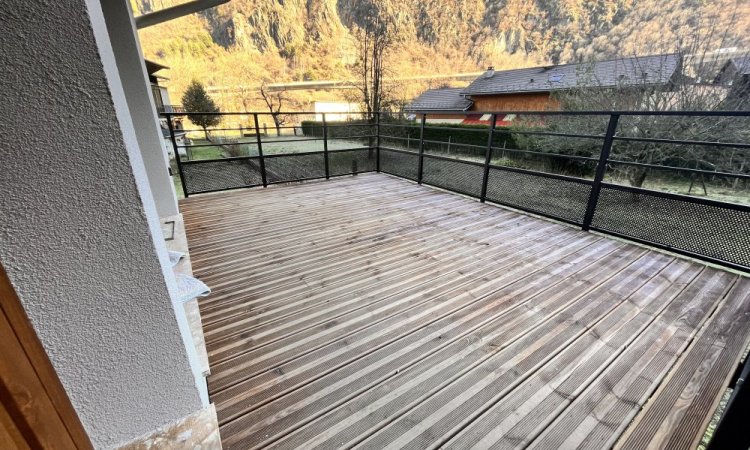 Construction de terrasses sur pilotis vers Moutiers 